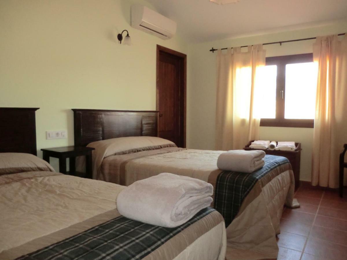 C.Rural Huertadeltiocruz Guest House Mestanza Ngoại thất bức ảnh